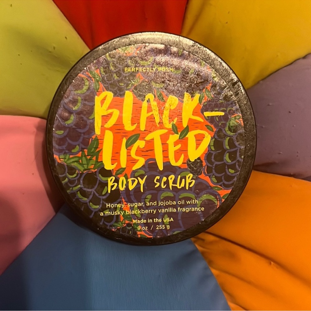 Perfectly Posh~ Blacklisted scrub New & Sealed pkg